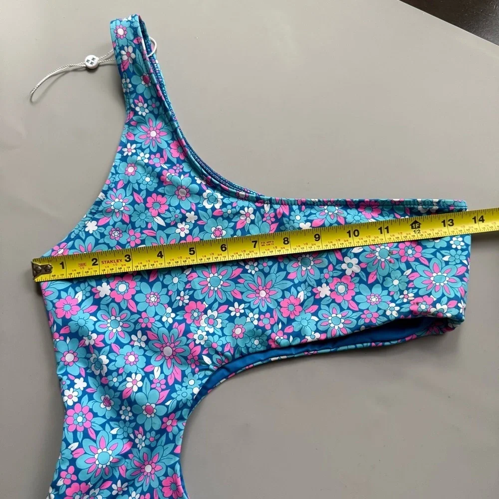 FRANKIES BIKINIS Cash One Piece Swimsuit Bikini Floral Blue Medium Cutout